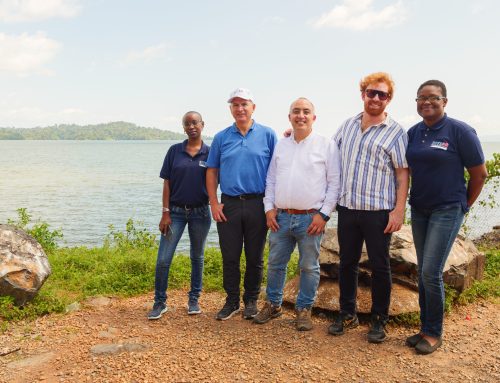 Delegatie International EITI Secretariat voor oriëntatie bij Zijin